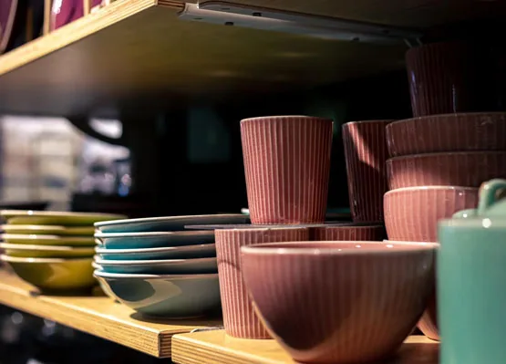 Glass vs Solid Shutter Crockery Units: What to Choose?